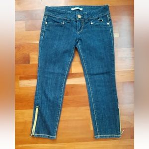NWOT  Marciano Denim Jeans Crop Capri Women's Dark Wash Gold Pocket Zipper